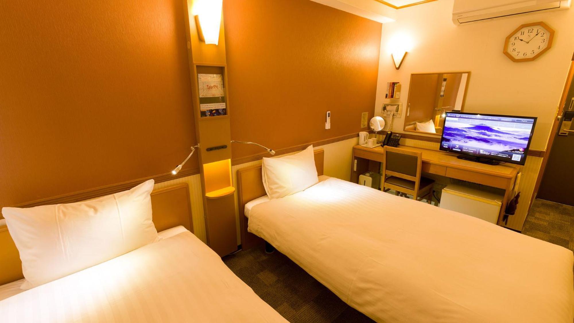 Toyoko Inn Himeji Eki Shinkansen Minami Guchi Rom bilde