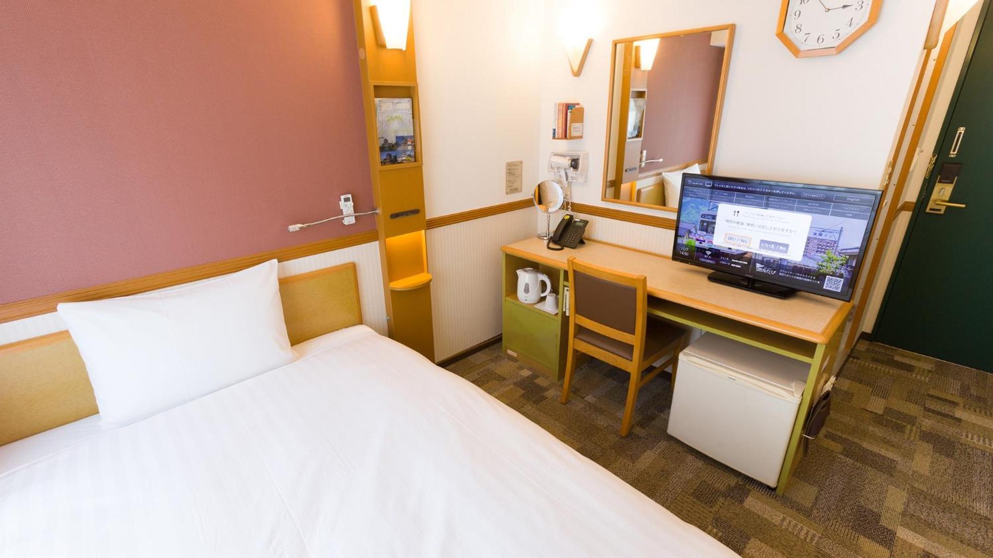 Toyoko Inn Himeji Eki Shinkansen Minami Guchi Rom bilde