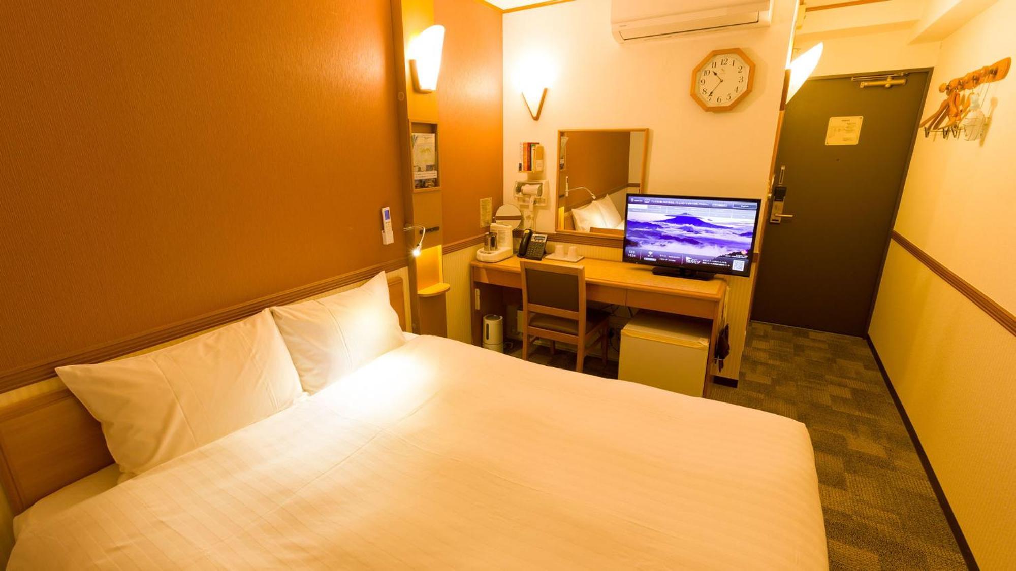 Toyoko Inn Himeji Eki Shinkansen Minami Guchi Rom bilde