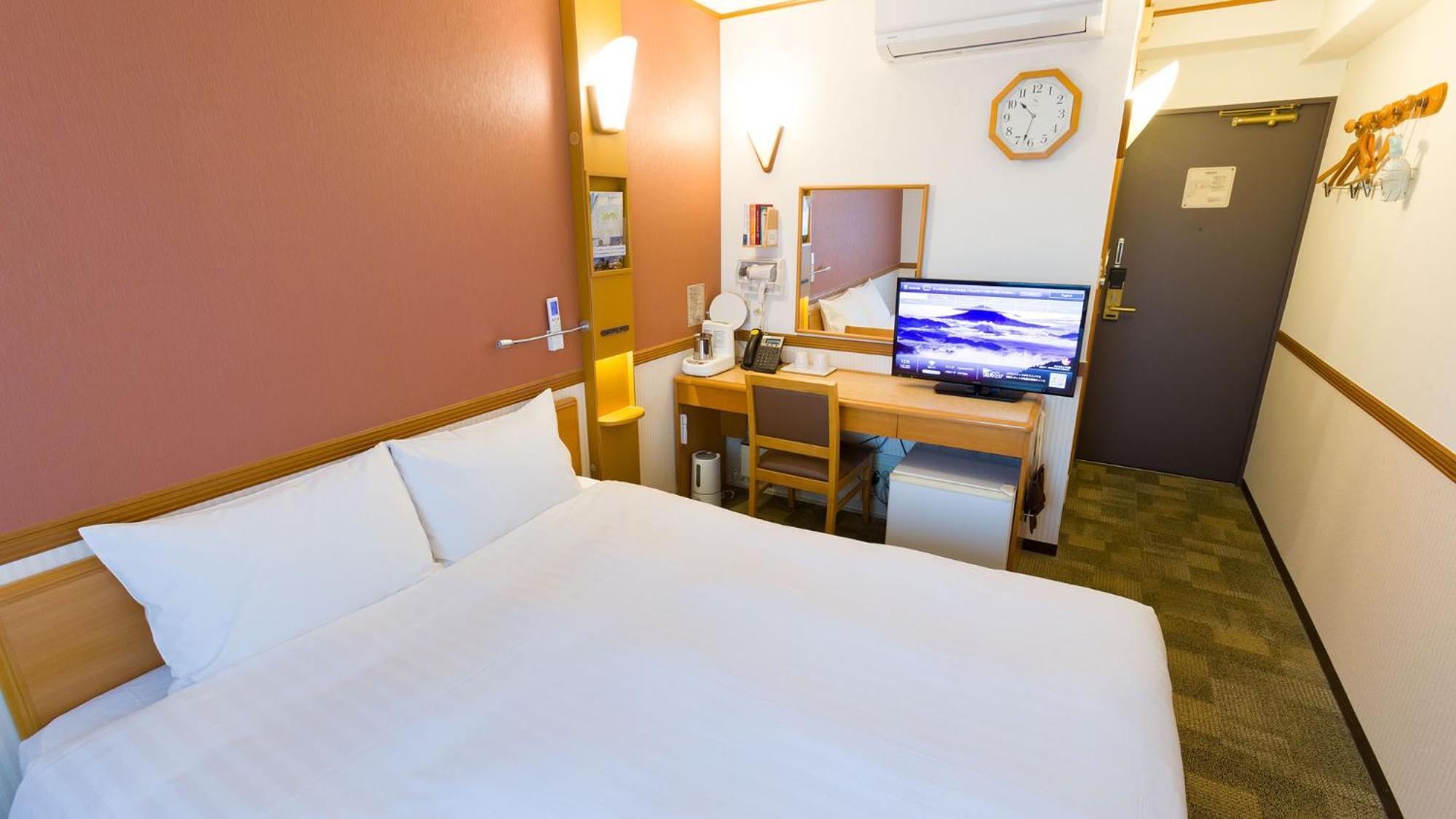 Toyoko Inn Himeji Eki Shinkansen Minami Guchi Rom bilde